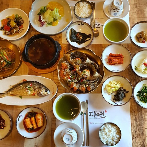 자연한정식 아산배방 본점 · 한정식 상차림 실제 사진